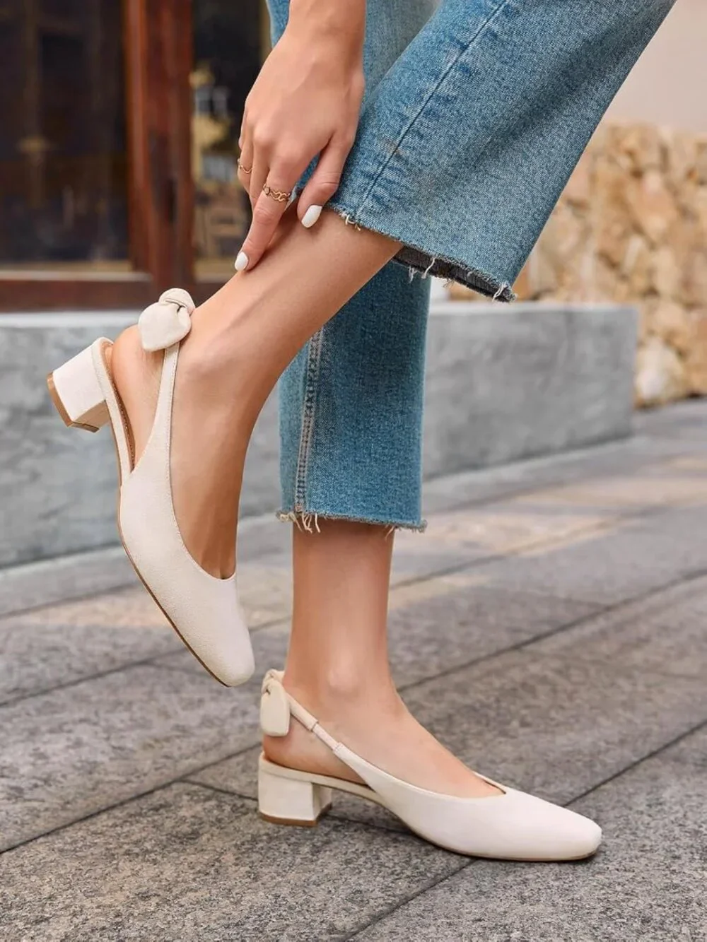 Women's Nude Faux Suede Chunky Low Heels Bow Slingback Closed Square Toe Pumps